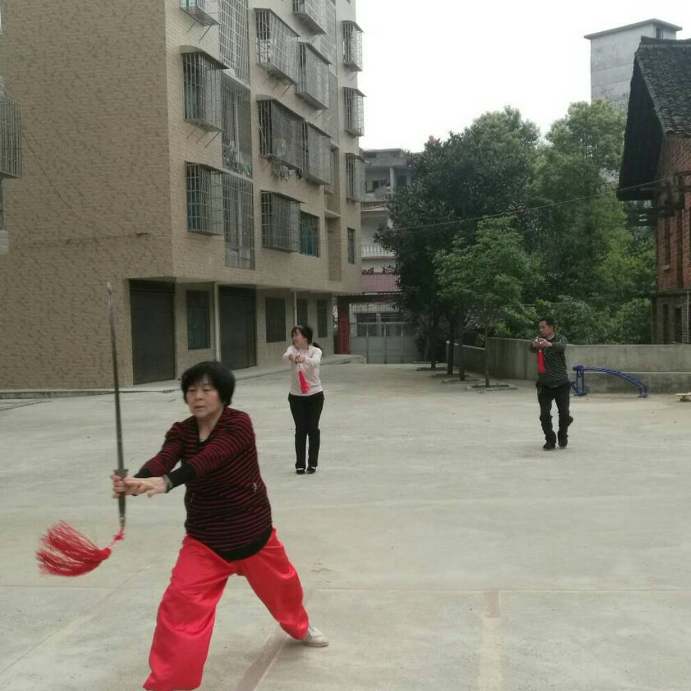 添加图片