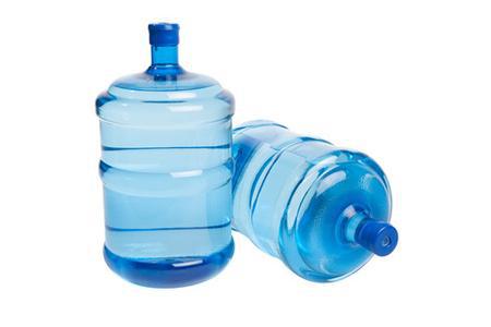 桶装饮用水:“老桶”如何装“新水”