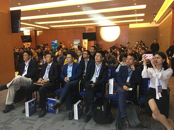 中国机器人领域开拓者助阵新区路演 揭秘智能生态