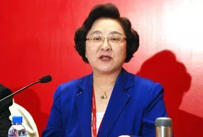 两位卸任副国级女领导出席的活动