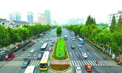 合肥天鹅湖周边180栋建筑将实施夜景亮化 政务综合楼等将维修改造