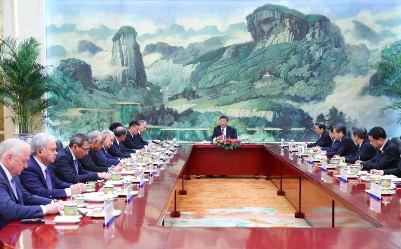 习近平集体会见上海合作组织成员国安全会议秘书会议外方代表团团长